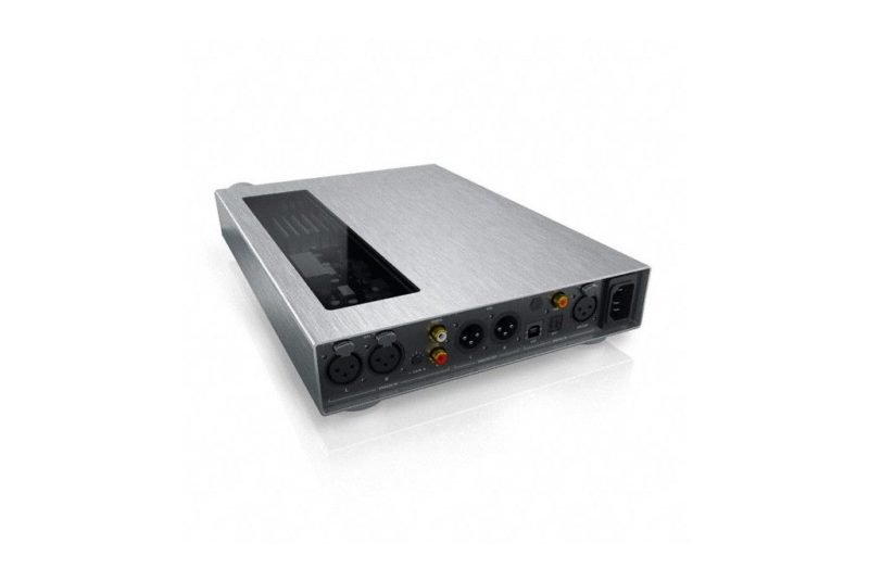 Sennheiser HDVD 800. Digital headphone amplifier