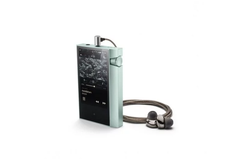Astell & Kern AK70. Portable Audio Player DAP
